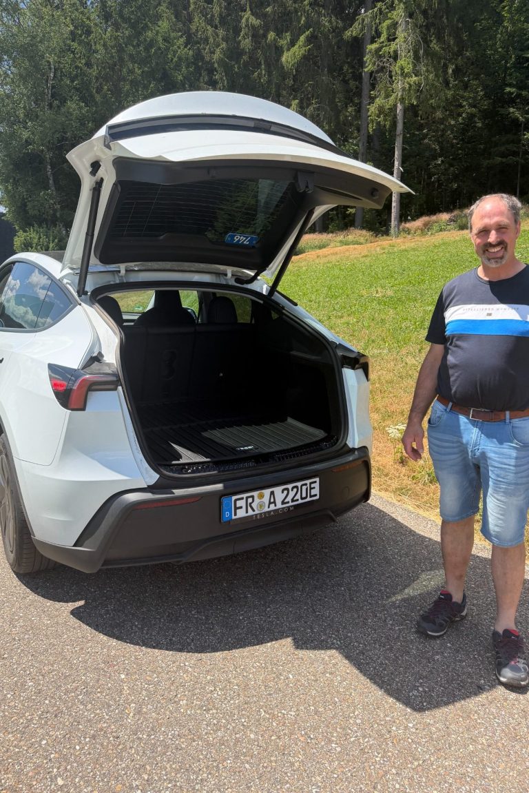 Mein Chauffeur bietet viel Platz für Ihre Koffer und Taschen